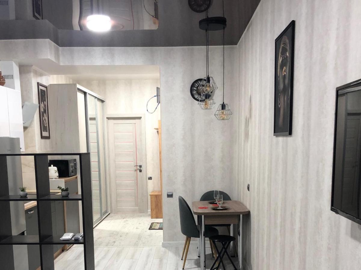 Акра - Уютная Квартира Студия Odessa Exterior foto